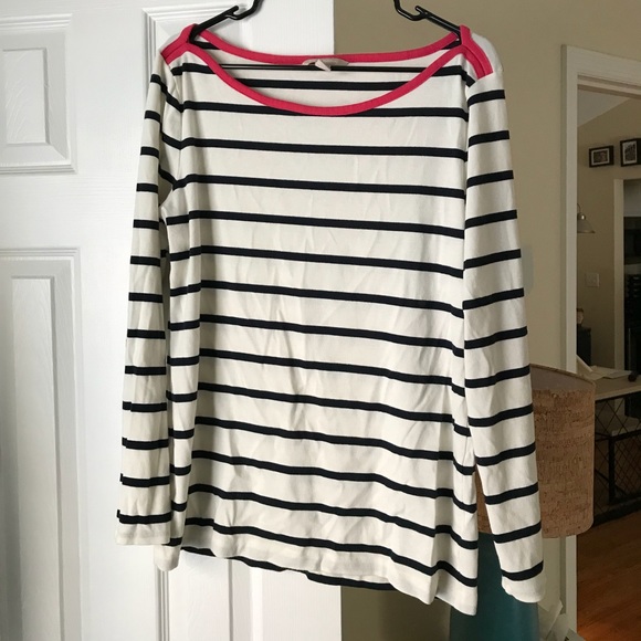 Banana Republic Tops - Banana Republic CCO✨LIKE NEW boat neck